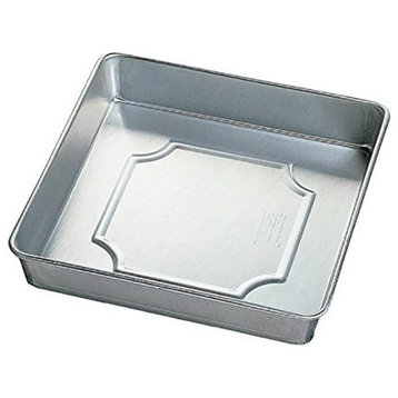 Performance Pans™ 2105-8191 Square Cake Pan, 8"