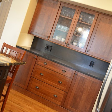 Colonial Park Drive - Kitchen Remodel