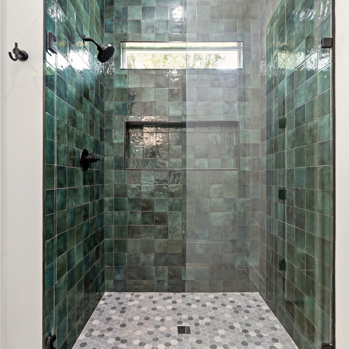 Inspiration for a mid-century modern bathroom remodel in Austin