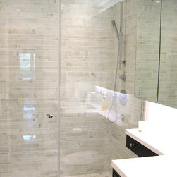Strips Large Rectangles Staggered Sino Carrara - Tile