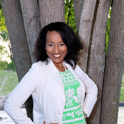 Renee Brown's photo