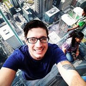 Tyler Rose's photo