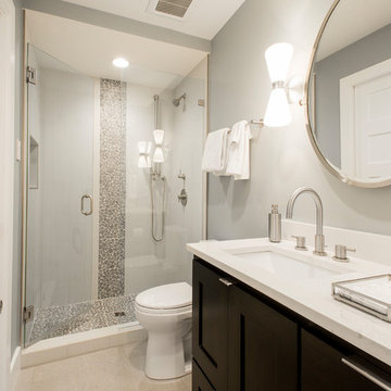 Modern Guest Bathroom - Dallas