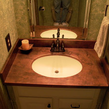 Laura Bathroom