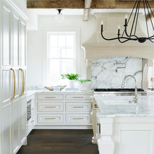 Lake Kitchen