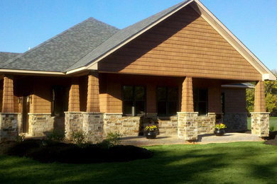 Example of a classic exterior home design in New Orleans