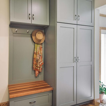 Small Kitchen Remodel Increases Function and Space