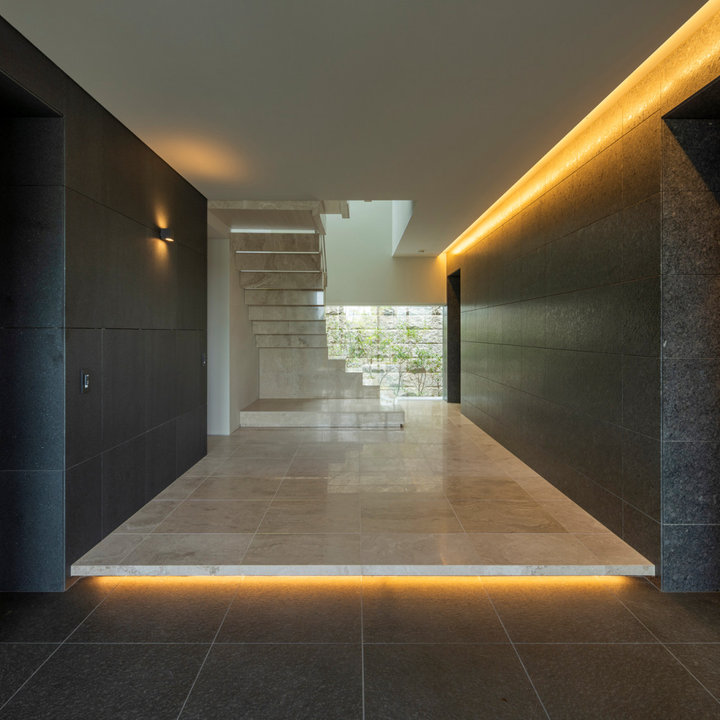 おしゃれな玄関収納の画像 75選 - 2026 年 8月 | Houzz (ハウズ)