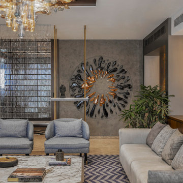 THE FLAMBOYANT HOUSE