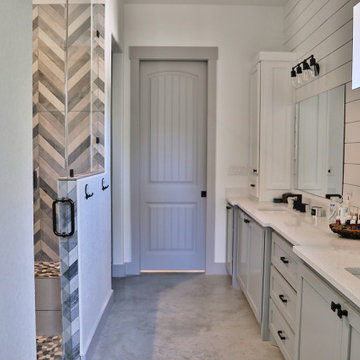 Boerne, Texas Farmhouse Style Barndominium