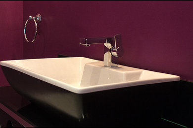 Powder room - powder room idea in Los Angeles