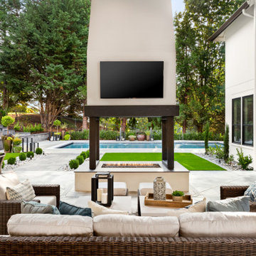 Luxe Outdoor Living Oasis