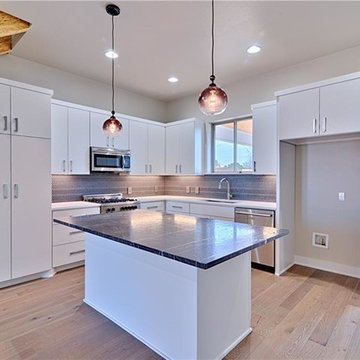 Austin Modern Condo - Wire Brushed Gritstone White Oak