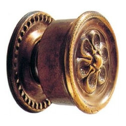 Knobs - Cabinet And Drawer Knobs