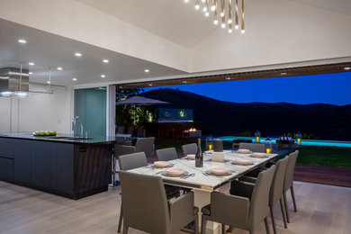 Trendy dining room photo in Los Angeles
