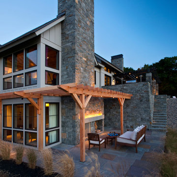 Transitional Patio