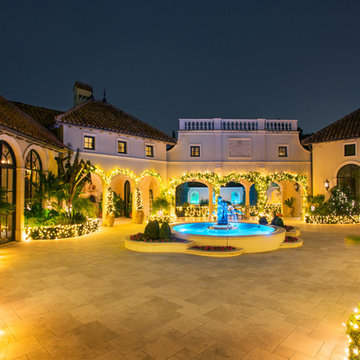 Christmas Light Grandeur