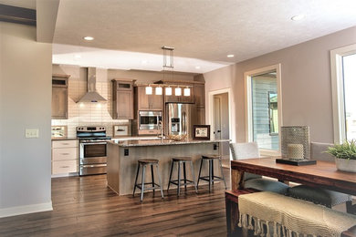 Design ideas for a transitional kitchen in Omaha.
