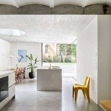 PLATE by David Thulstrup / kitchen connected to the outdoors