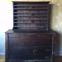 Tuscan Antique Cabinet with Plate Rack - Kitchen And Dining Furniture