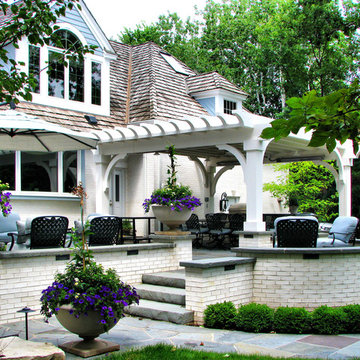 Lake Forest Outdoor Living and Dining Terrace
