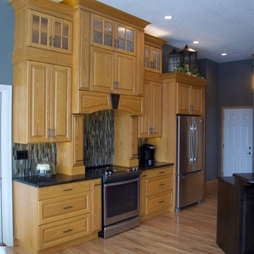 Traditional Kitchen / Fireplace