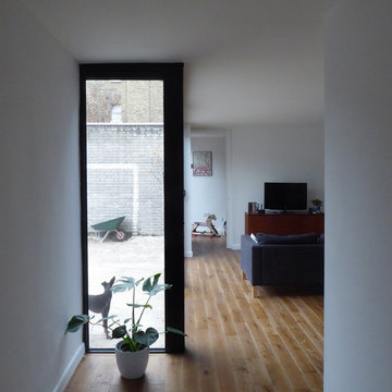 Courtyard House in Gipsy Hill