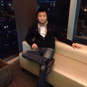 John Huang's photo
