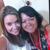Adri Lira's photo
