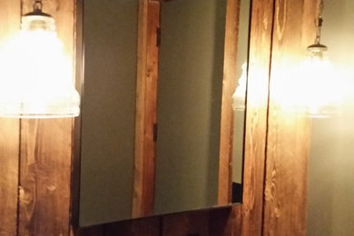 Mountain style bathroom photo in Denver