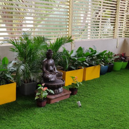 Abhiraj Construction Sultanpur Road - Garden Rooms & Studios
