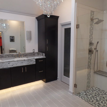 Sanga Circle Master Bathroom