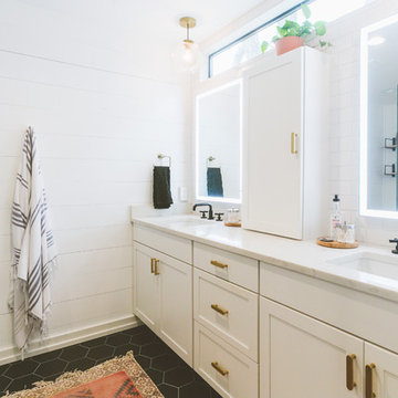 My Houzz: Classic Update for a 1957 Austin Ranch House