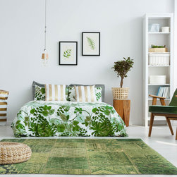 Farrago Rugs in Hanging Gardens - Rugs