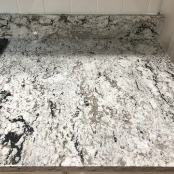 White Tundra, Midlothian