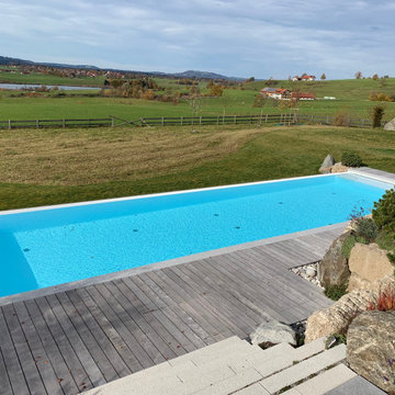 Selezione di piscine a sfioro
