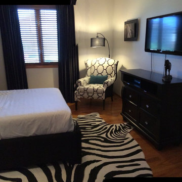 Black and White Guest Room
