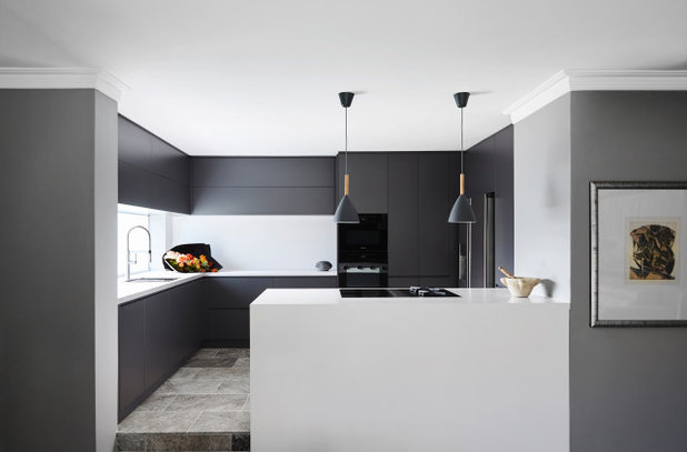 Modern Kitchen by Collaroy Kitchen Centre