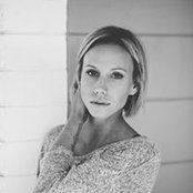 Nikki Graham's photo