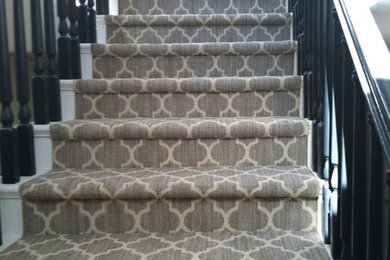 Elegant staircase photo in Los Angeles