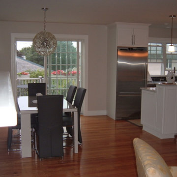 White Kitchen, Small open floor plan