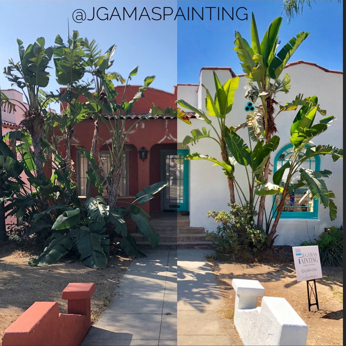 Inspiration for a mediterranean home design remodel in Los Angeles