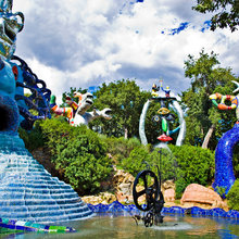 GARDEN WHIMSY
