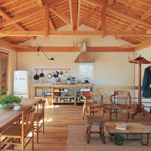 carriage house
