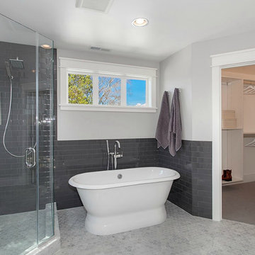 Quiet Palette, Bold Home