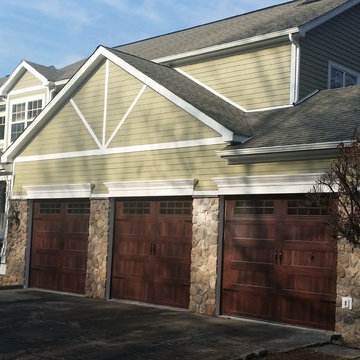 6 1/4" HardiePlank Cedarmill Heathered Moss with 5" HardieShingle Gables
