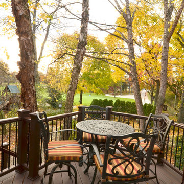 Raised Deck - Shaker Heights