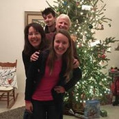 Renee Aprill's photo