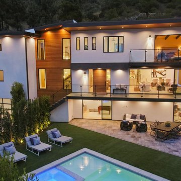 Luxurious Brentwood Home