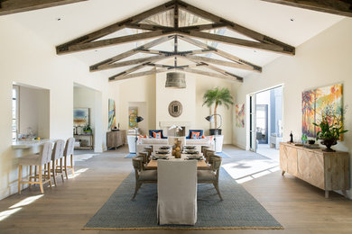 Dining room - cottage dining room idea in San Francisco
